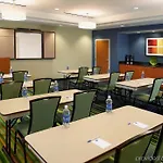 Fairfield Inn & Suites By Marriott Cumberland 