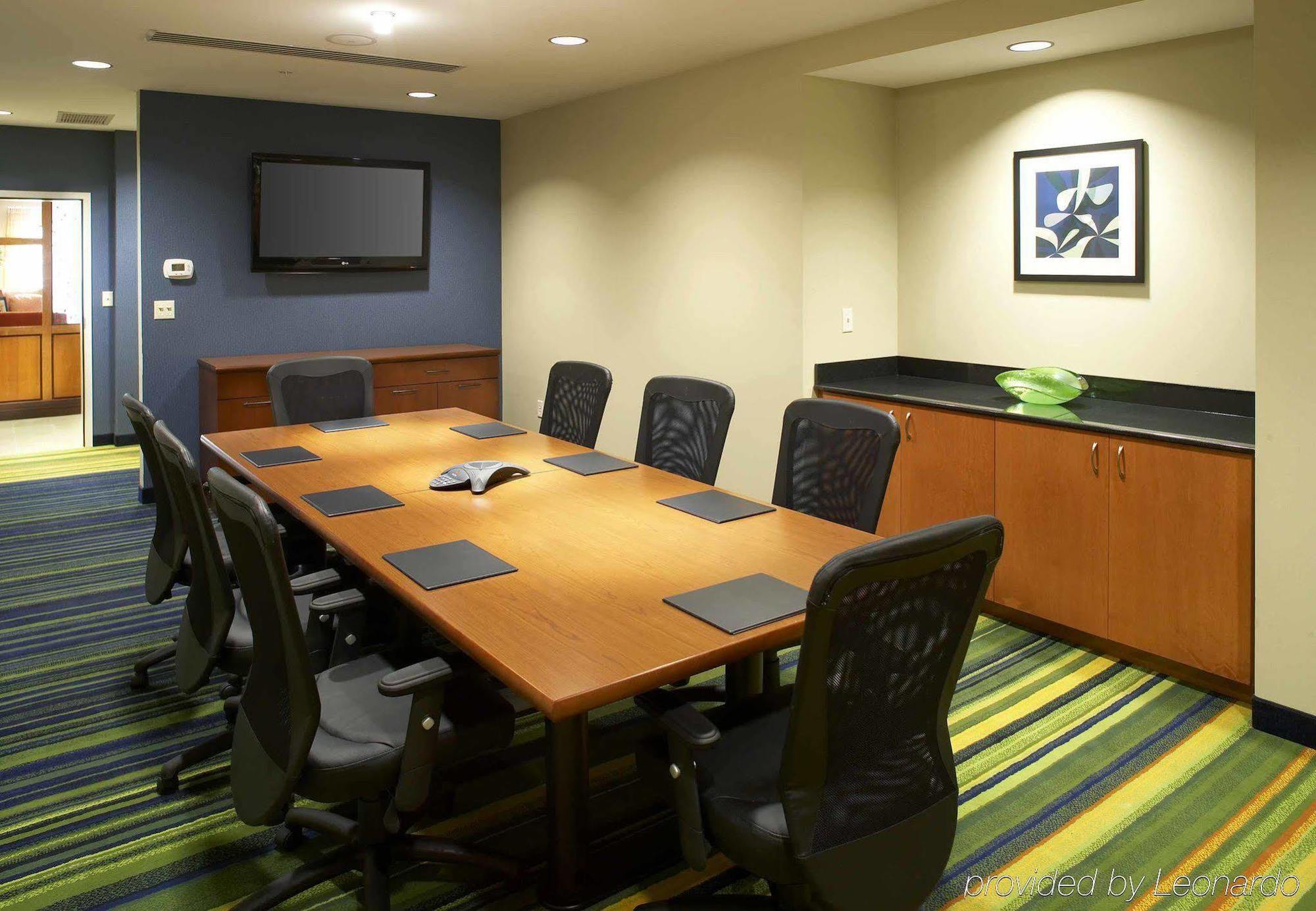 Fairfield & By Marriott 3*